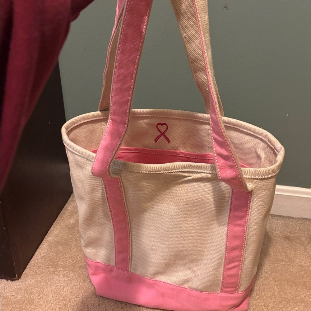 Lands end medium size tote - Picture 3 of 4